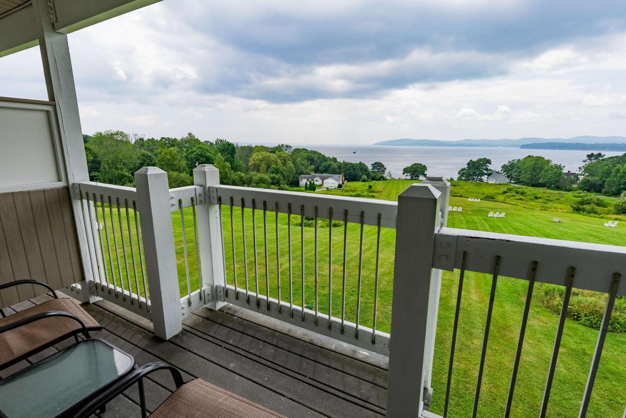 Fireside Inn, Ocean'S Edge Belfast Eksteriør bilde