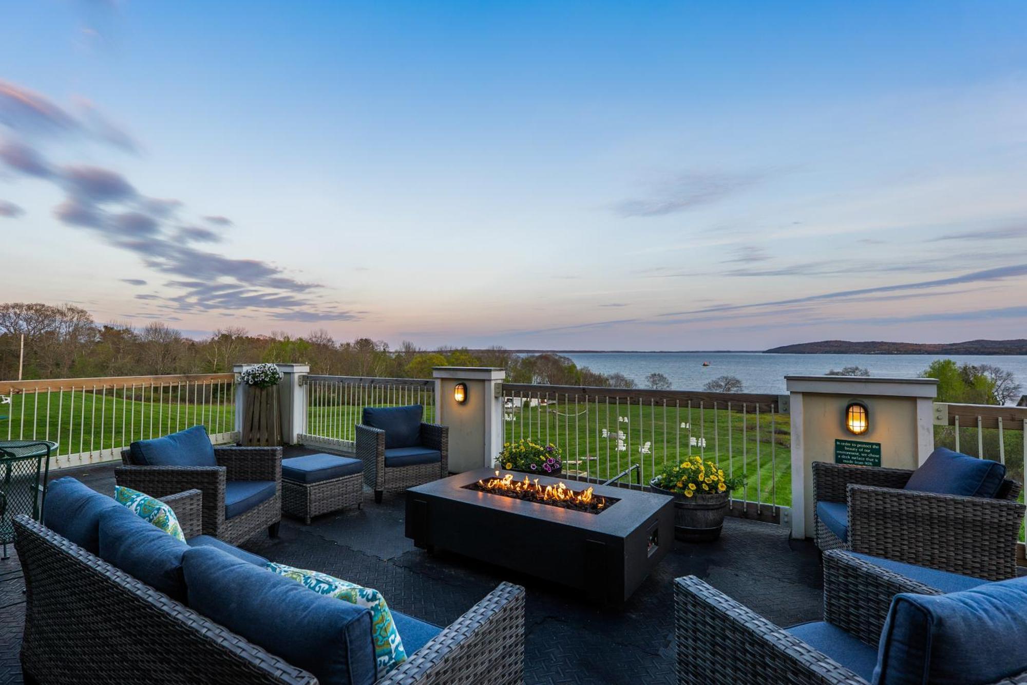 Fireside Inn, Ocean'S Edge Belfast Eksteriør bilde